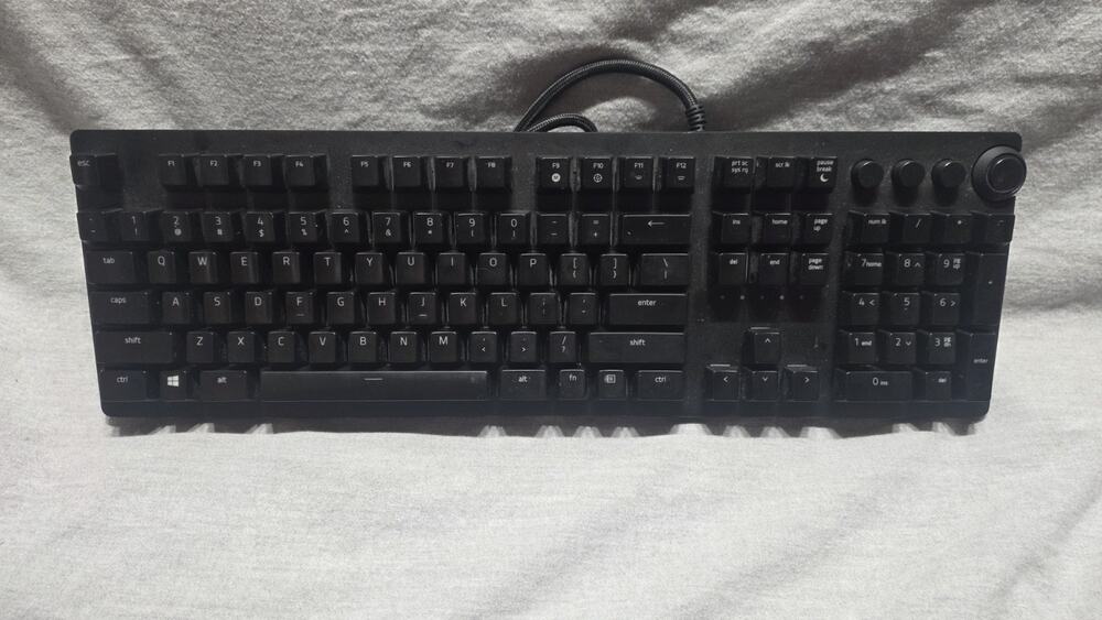 Razer Huntsman Elite Gaming Keyboard, No Wrist Rest, RGB Lit